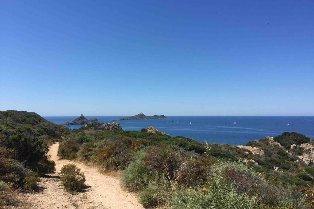Ajaccio Magnifique T2 Neuf 40M2 Avec Balcon Au Trottel 4 Couchages Wifi Clim Parking Plage A Pieds 100M מראה חיצוני תמונה