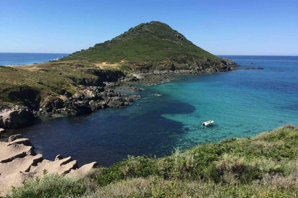 Ajaccio Magnifique T2 Neuf 40M2 Avec Balcon Au Trottel 4 Couchages Wifi Clim Parking Plage A Pieds 100M מראה חיצוני תמונה