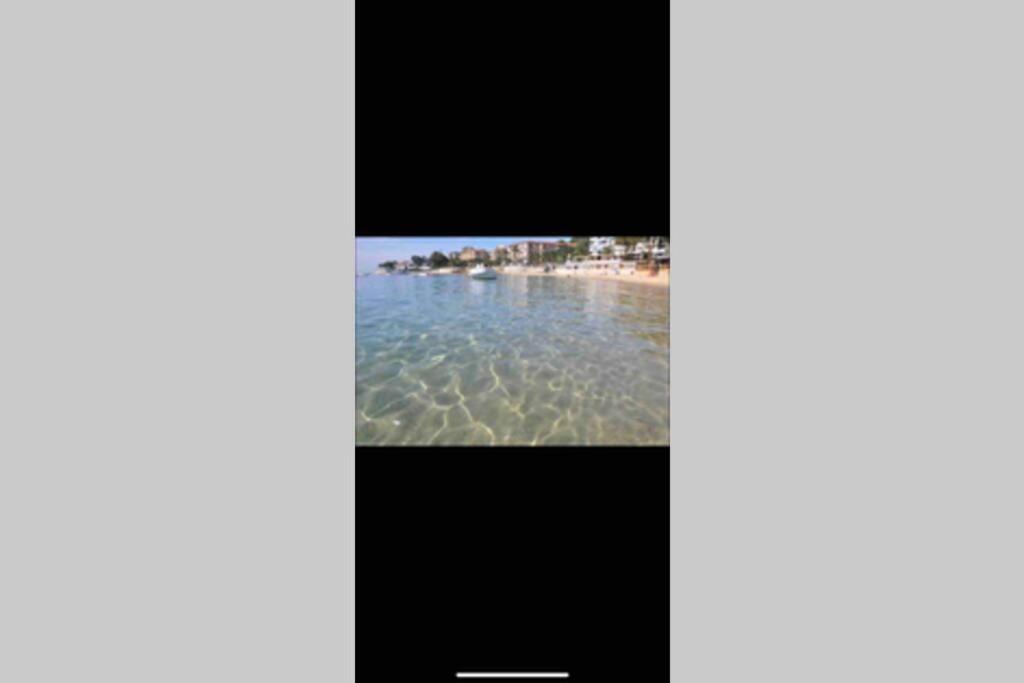 Ajaccio Magnifique T2 Neuf 40M2 Avec Balcon Au Trottel 4 Couchages Wifi Clim Parking Plage A Pieds 100M מראה חיצוני תמונה